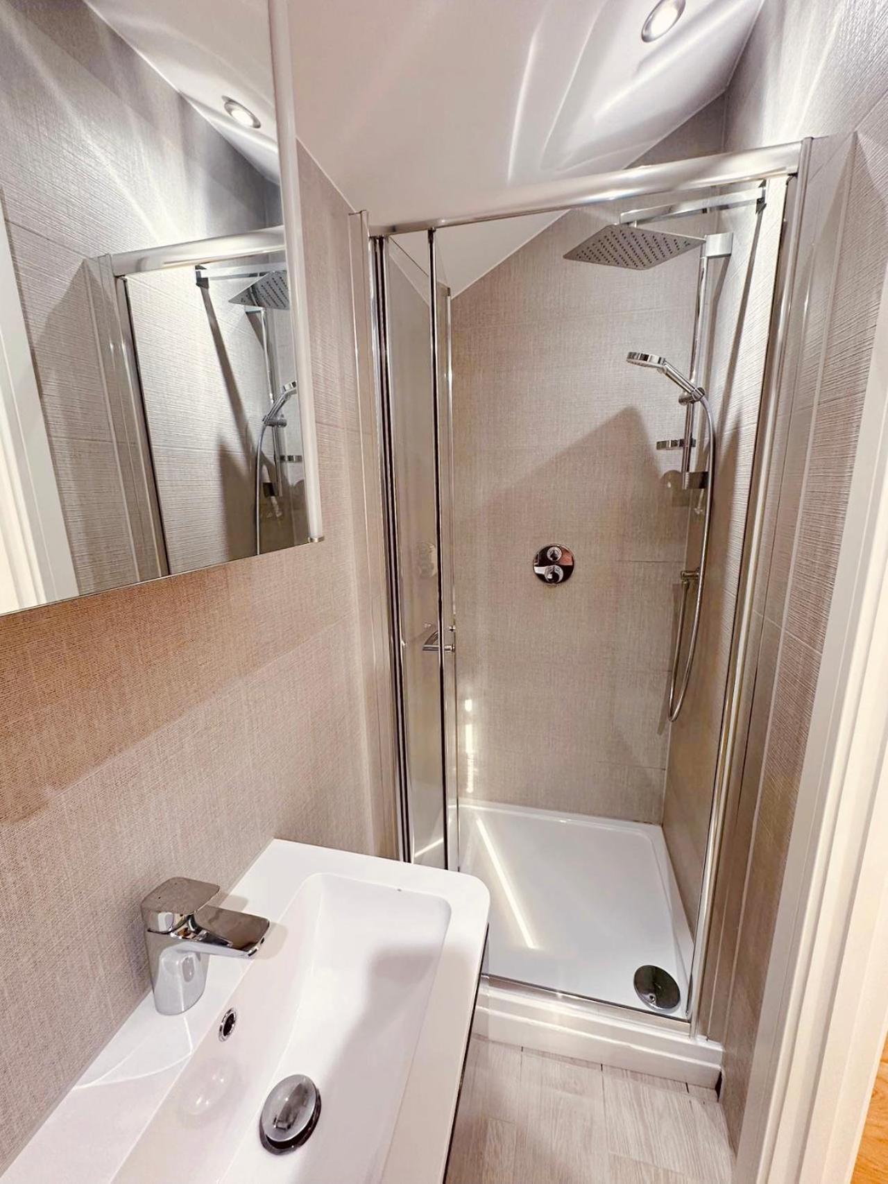 3 Bed 2 Bath Apartment Near Greenwich Park 6 Guests Maximum London Kültér fotó