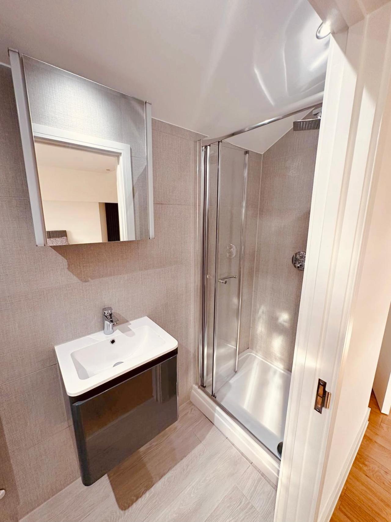 3 Bed 2 Bath Apartment Near Greenwich Park 6 Guests Maximum London Kültér fotó